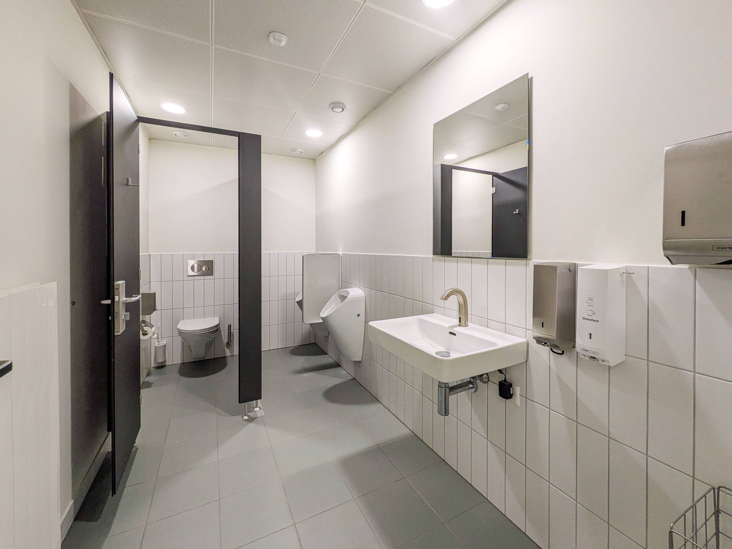 vitaone Toiletten, Sanitäranlagen